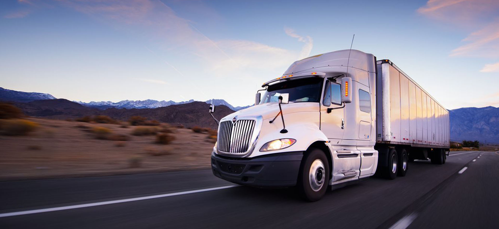 浙江宏鑫科技股份有限公司專業生產鋁輪、輪轂等鍛造件。